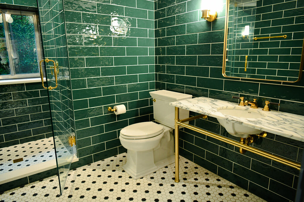 evergreen washroom